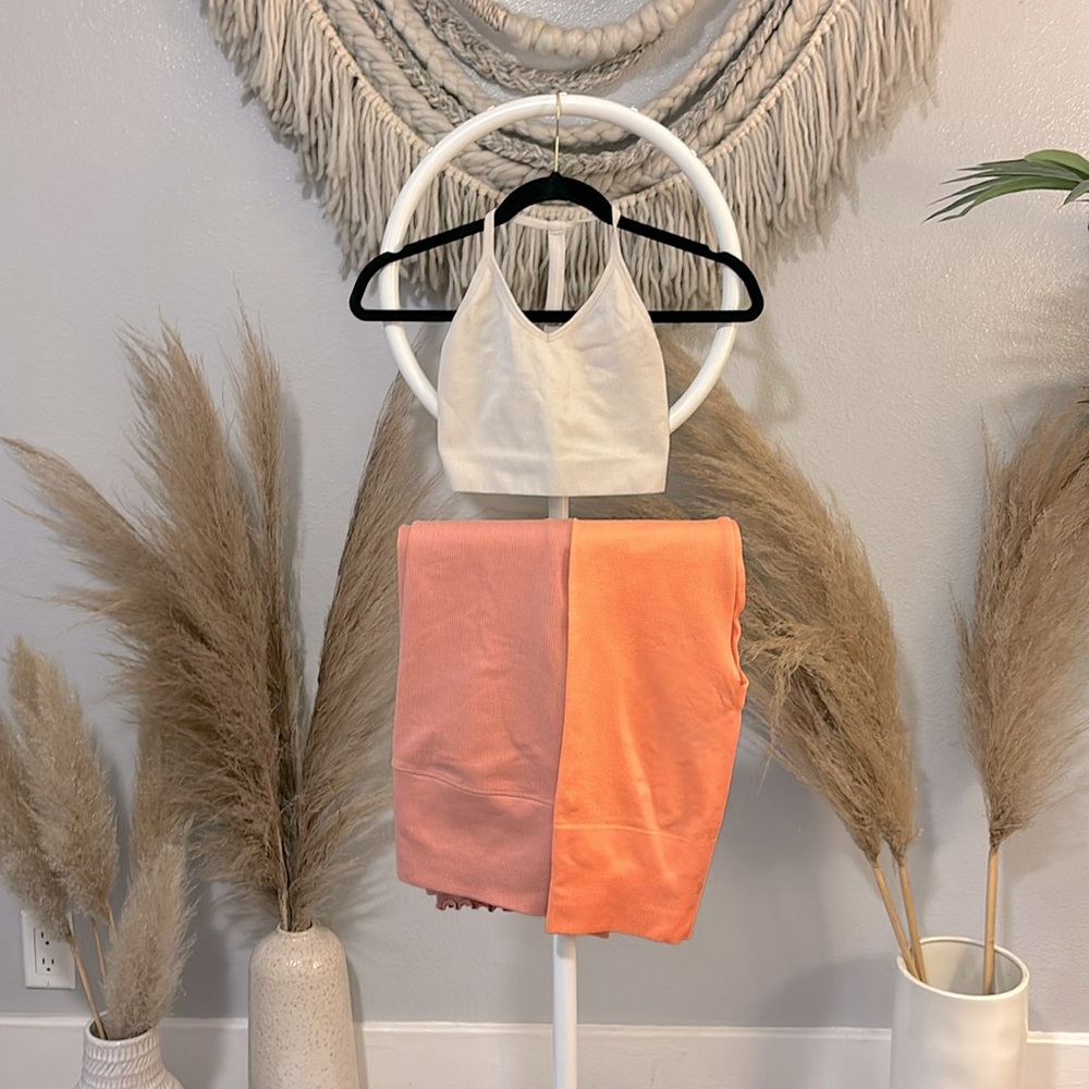 Spiritual Gangster bra & leggings set! Size XS/S. All 3 for a great price!